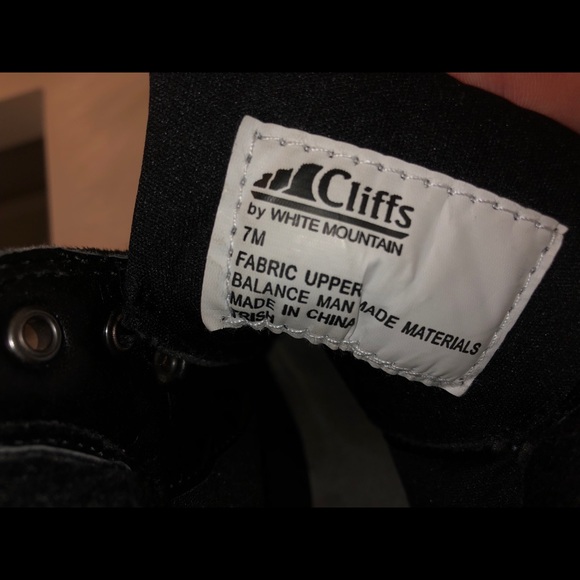 Cliffs black boots size 7 - Picture 4 of 5